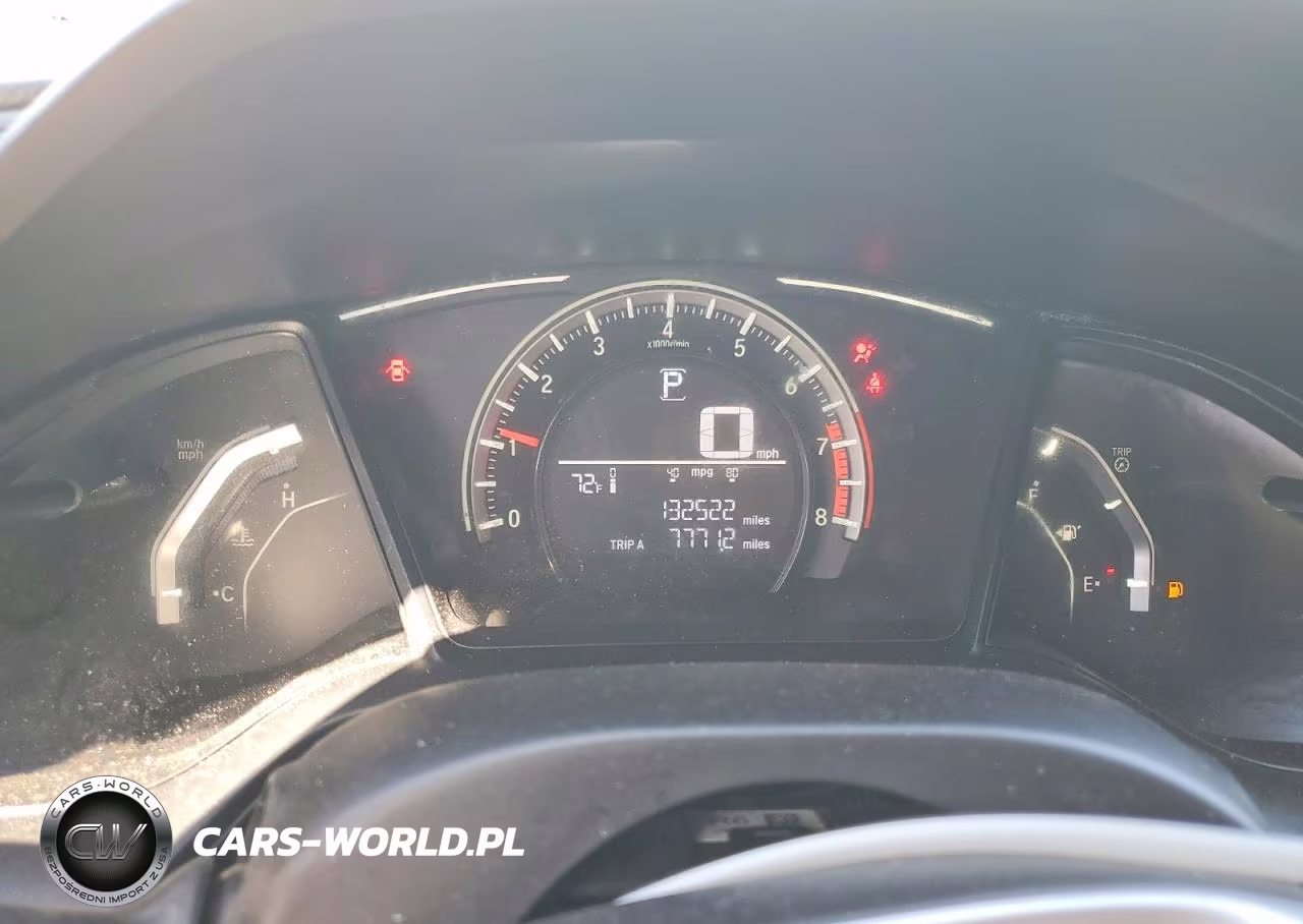 2018 Honda Civic Lx VIN:2HGFC2F53JH586689 - 9