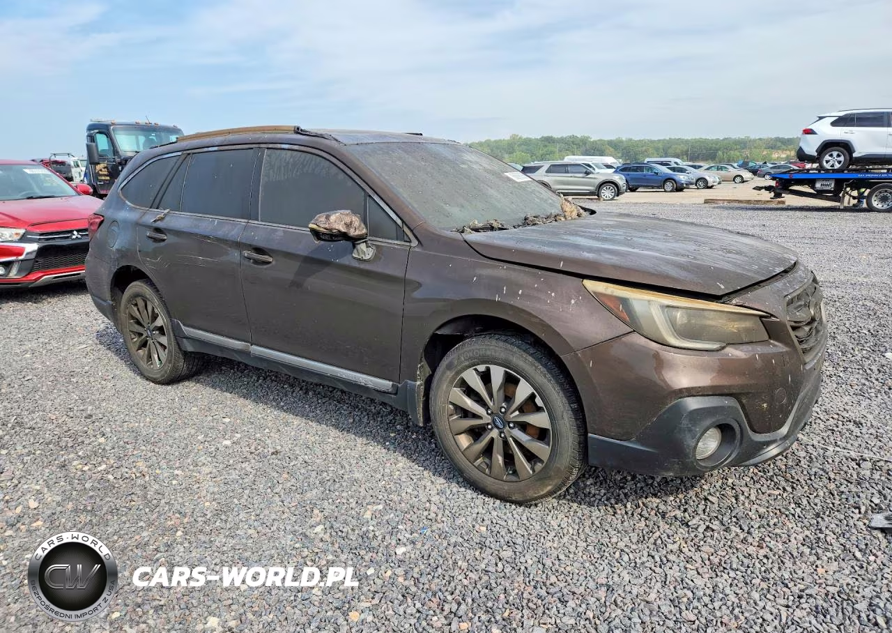2019 Subaru Outback Touring VIN:4S4BSATC7K3237127 - 4