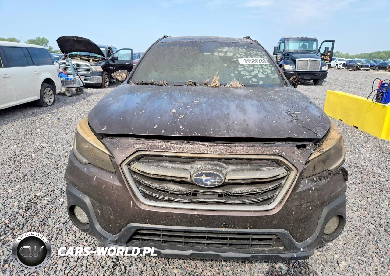2019 Subaru Outback Touring VIN:4S4BSATC7K3237127 - 5