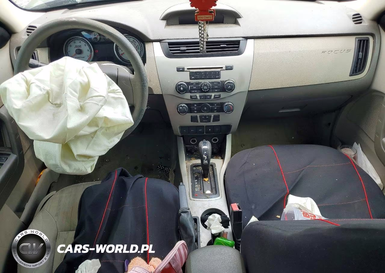 2010 Ford Focus Se VIN:1FAHP3FN9AW230501 - 8
