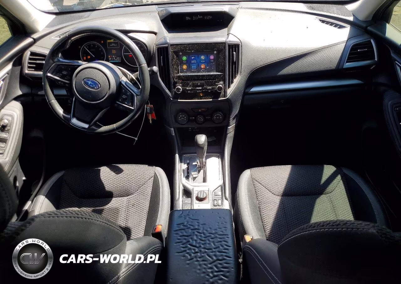 2019 Subaru Forester Premium VIN:JF2SKAEC5KH517618 - 8