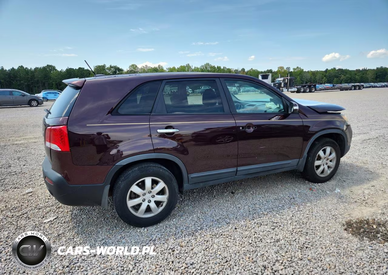 2012 Kia Sorento Lx VIN:5XYKT3A15CG199344 - 3