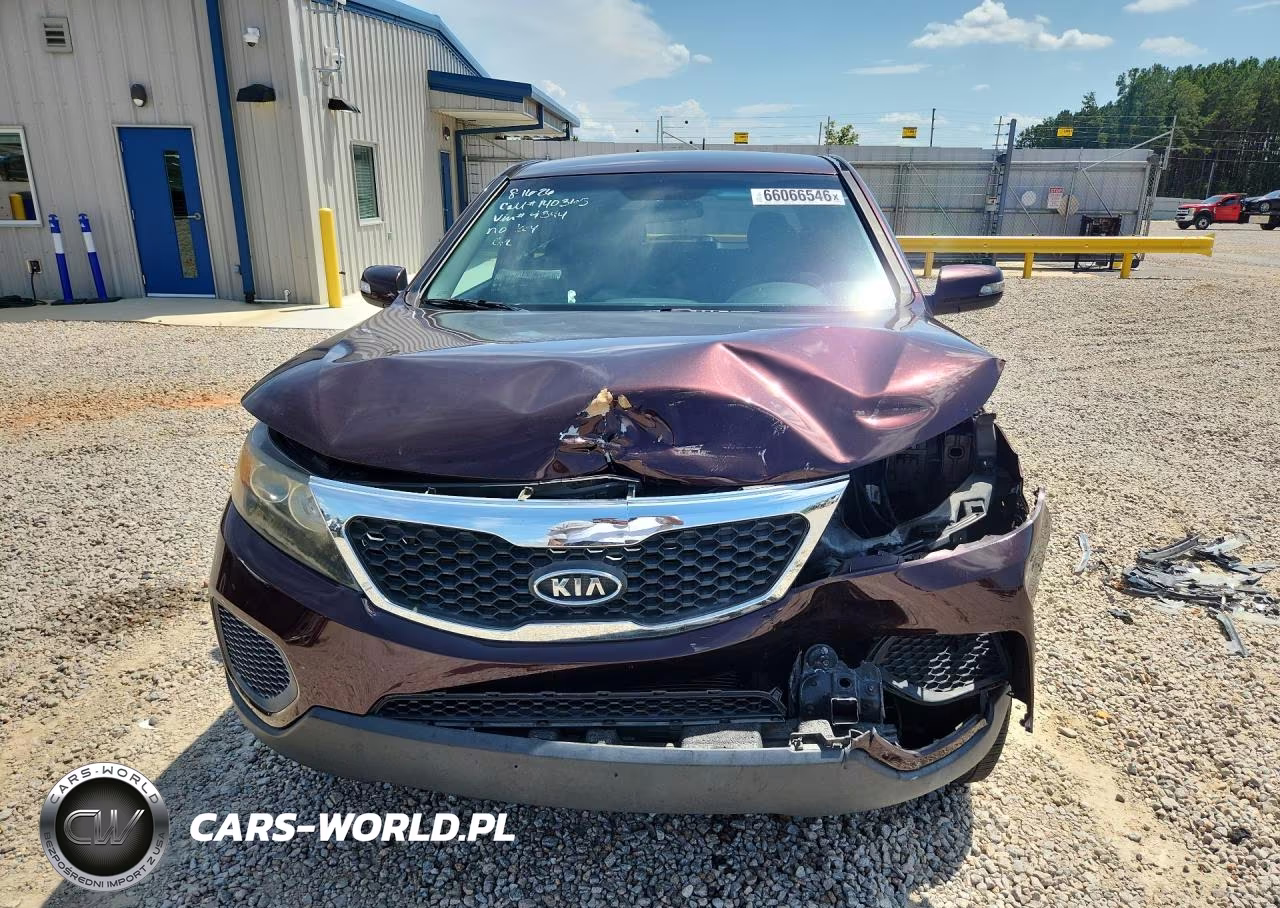 2012 Kia Sorento Lx VIN:5XYKT3A15CG199344 - 5