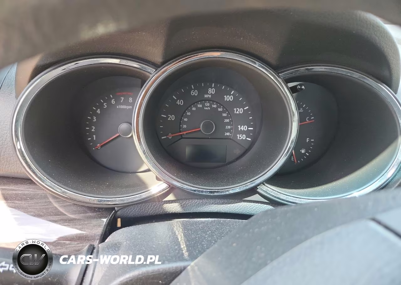 2012 Kia Sorento Lx VIN:5XYKT3A15CG199344 - 9
