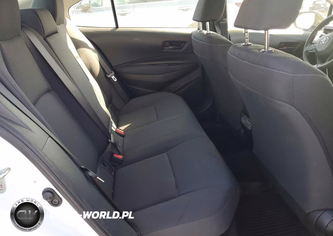 2025 Toyota Corolla Hybrid Le VIN:JTDBCMFE4S3074968 - 10