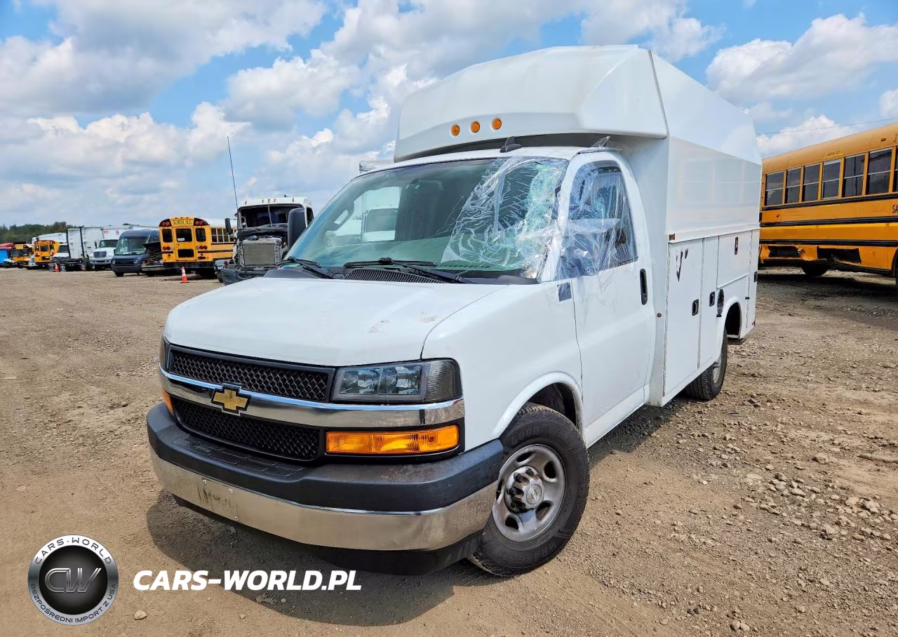 2019 Chevrolet Express G3500 VIN:1GB0GRFG1K1366040 - 1