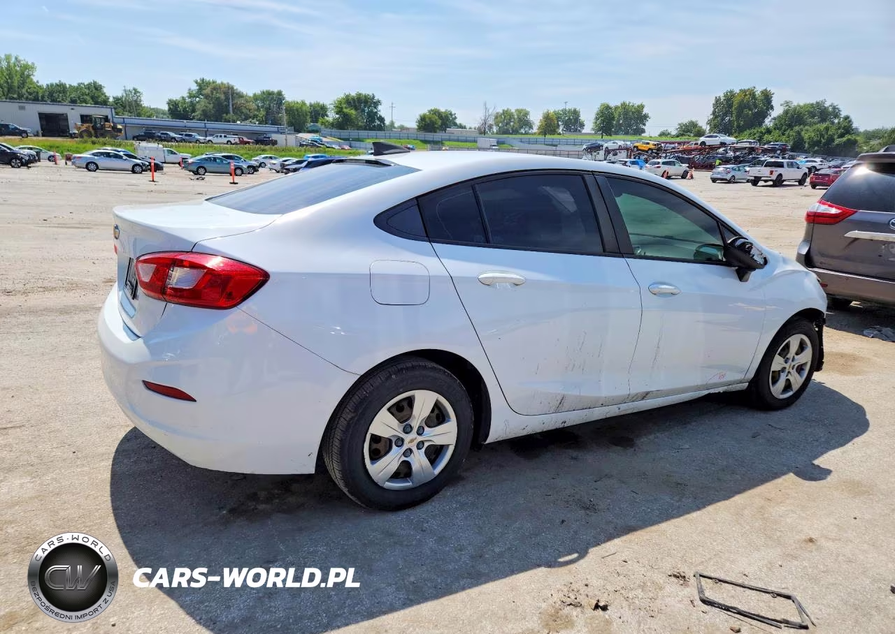 2018 Chevrolet Cruze Ls VIN:1G1BC5SMXJ7207140 - 3