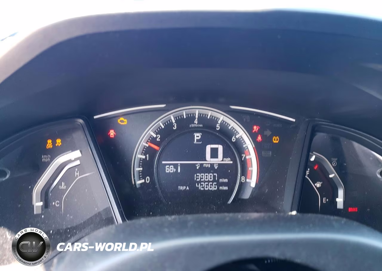 2017 Honda Civic Lx VIN:2HGFC2F5XHH574033 - 9
