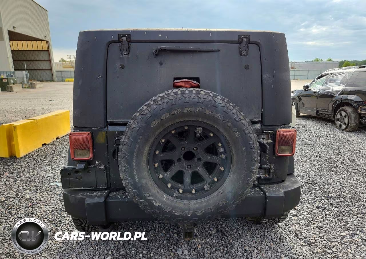 2009 Jeep Wrangler X VIN:1J4FA24199L786487 - 6