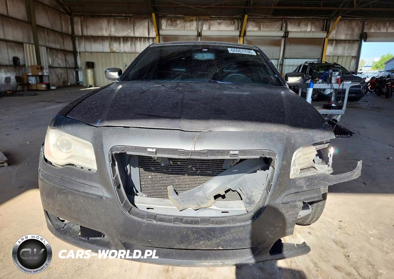 2011 Chrysler 300 Limited VIN:2C3CA5CG5BH584463 - 5
