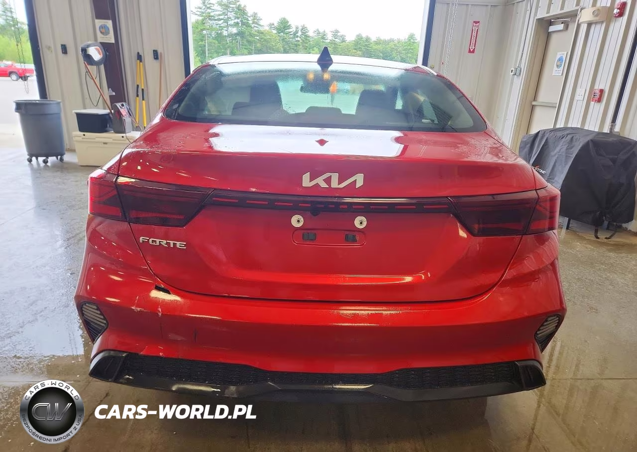 2024 Kia Forte Lxs VIN:3KPF24AD0RE742657 - 6