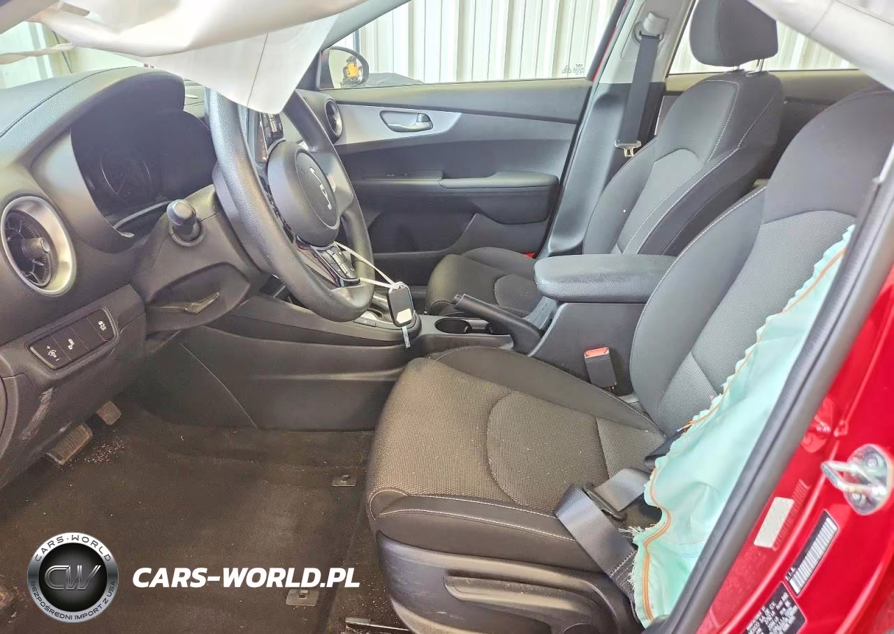 2024 Kia Forte Lxs VIN:3KPF24AD0RE742657 - 7