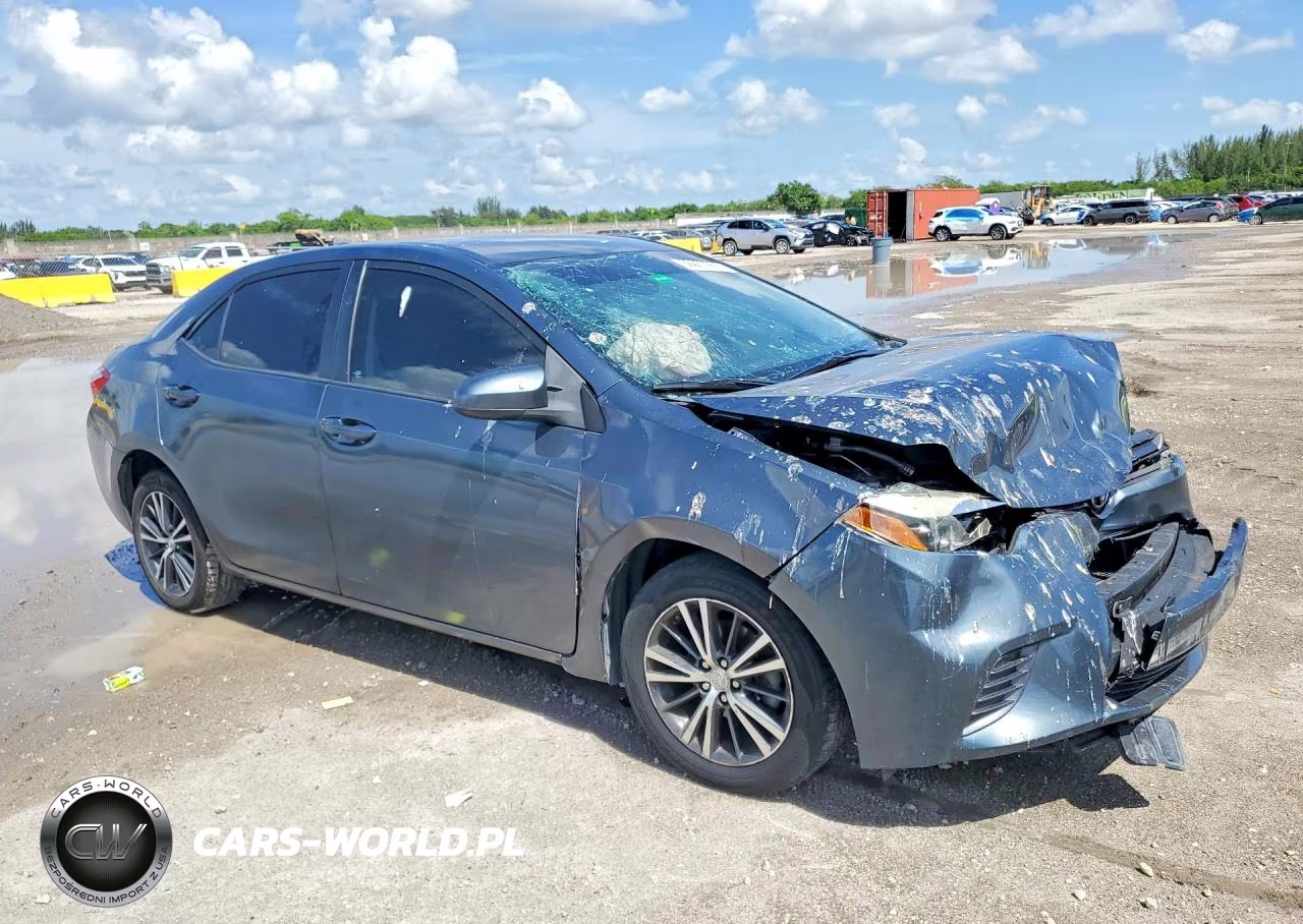 2016 Toyota Corolla Le VIN:5YFBURHE3GP542498 - 4