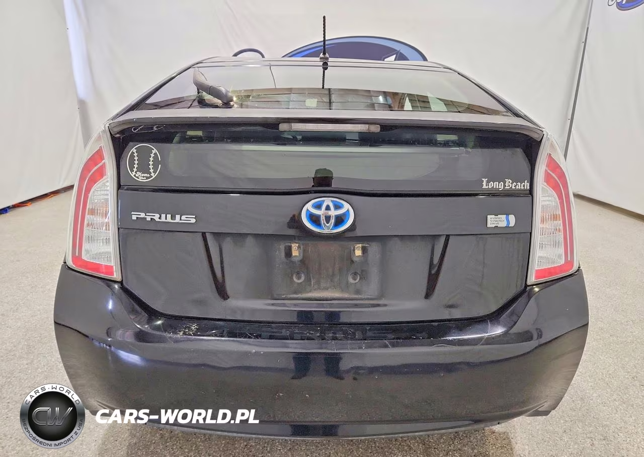 2013 Toyota Prius Two VIN:JTDKN3DU6D0355611 - 6