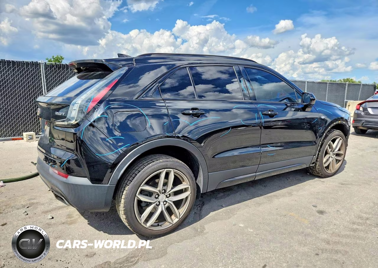 2019 Cadillac Xt4 Sport VIN:1GYFZFR4XKF200564 - 3