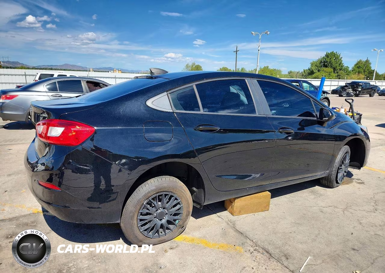 2017 Chevrolet Cruze Ls VIN:1G1BB5SM3H7224231 - 3