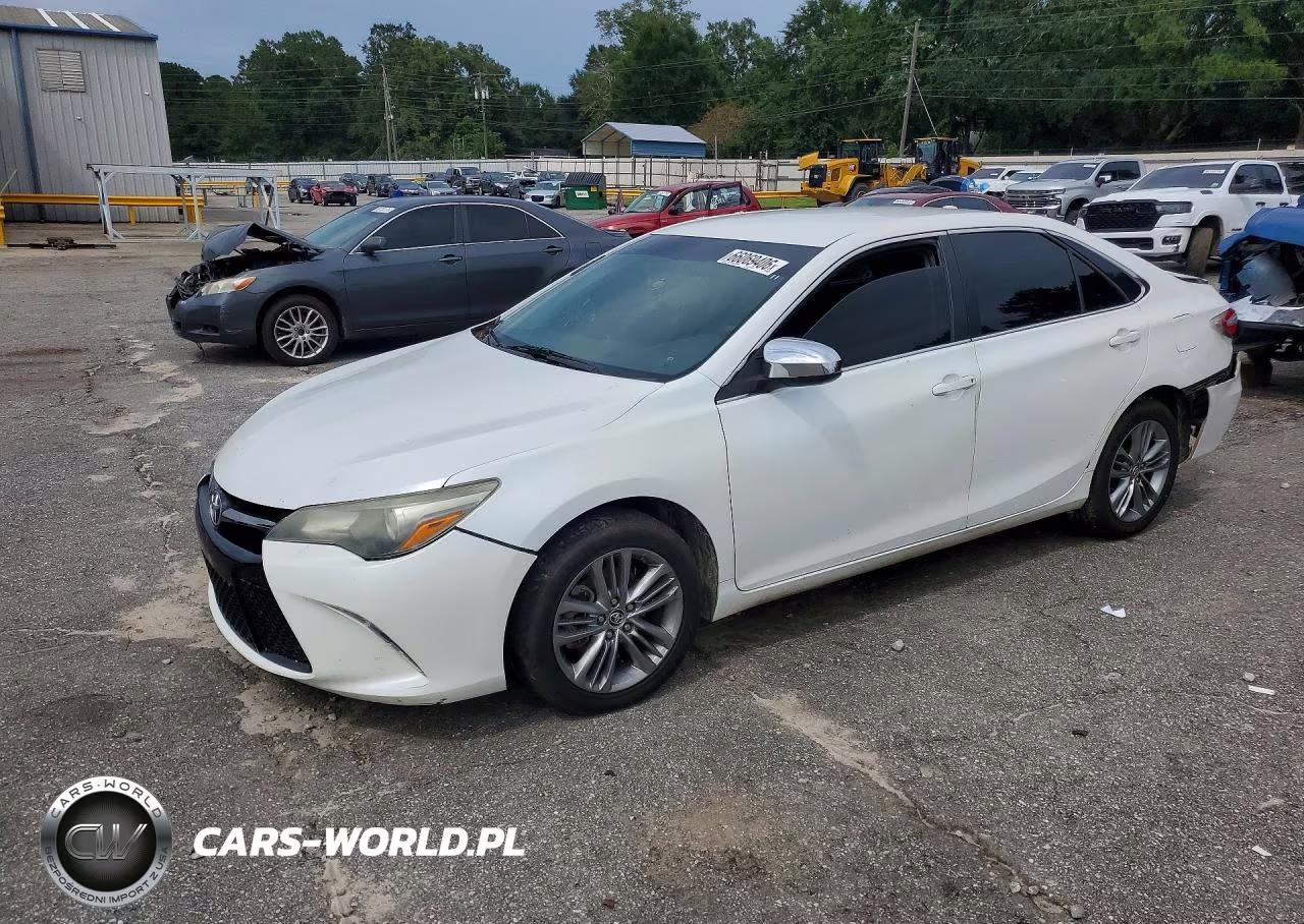 2015 Toyota Camry Se VIN:4T1BF1FK2FU917198 - 1