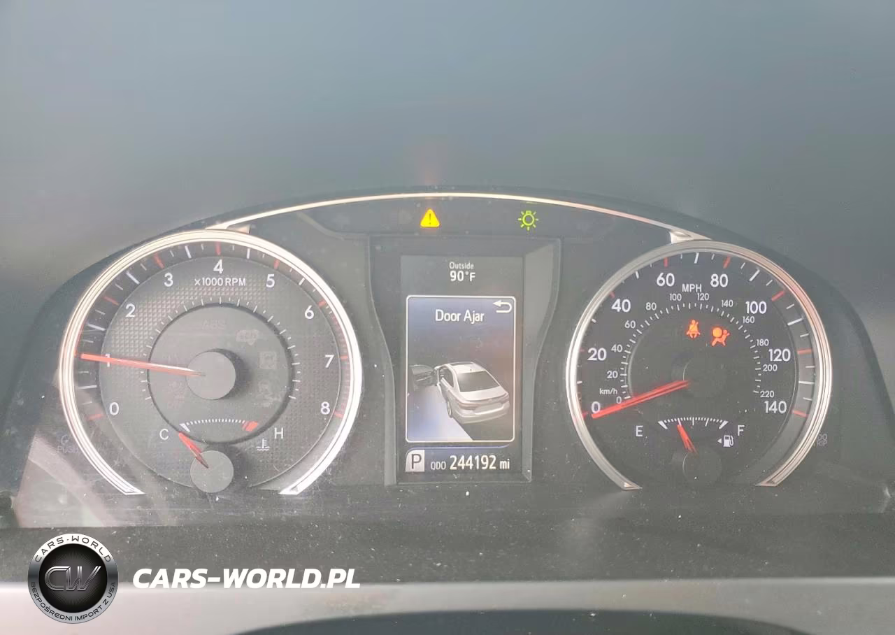 2015 Toyota Camry Se VIN:4T1BF1FK2FU917198 - 9