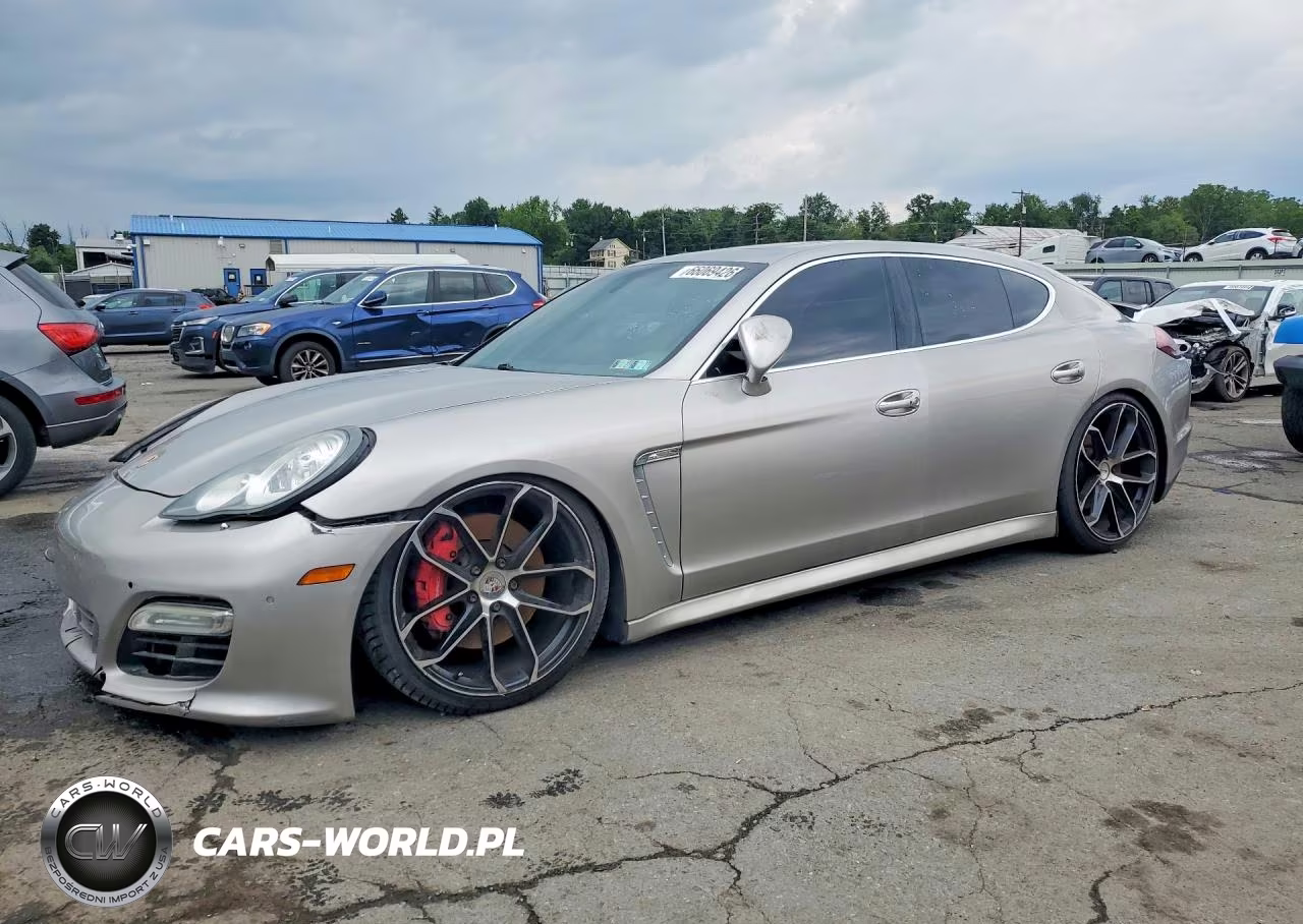2010 Porsche Panamera Turbo