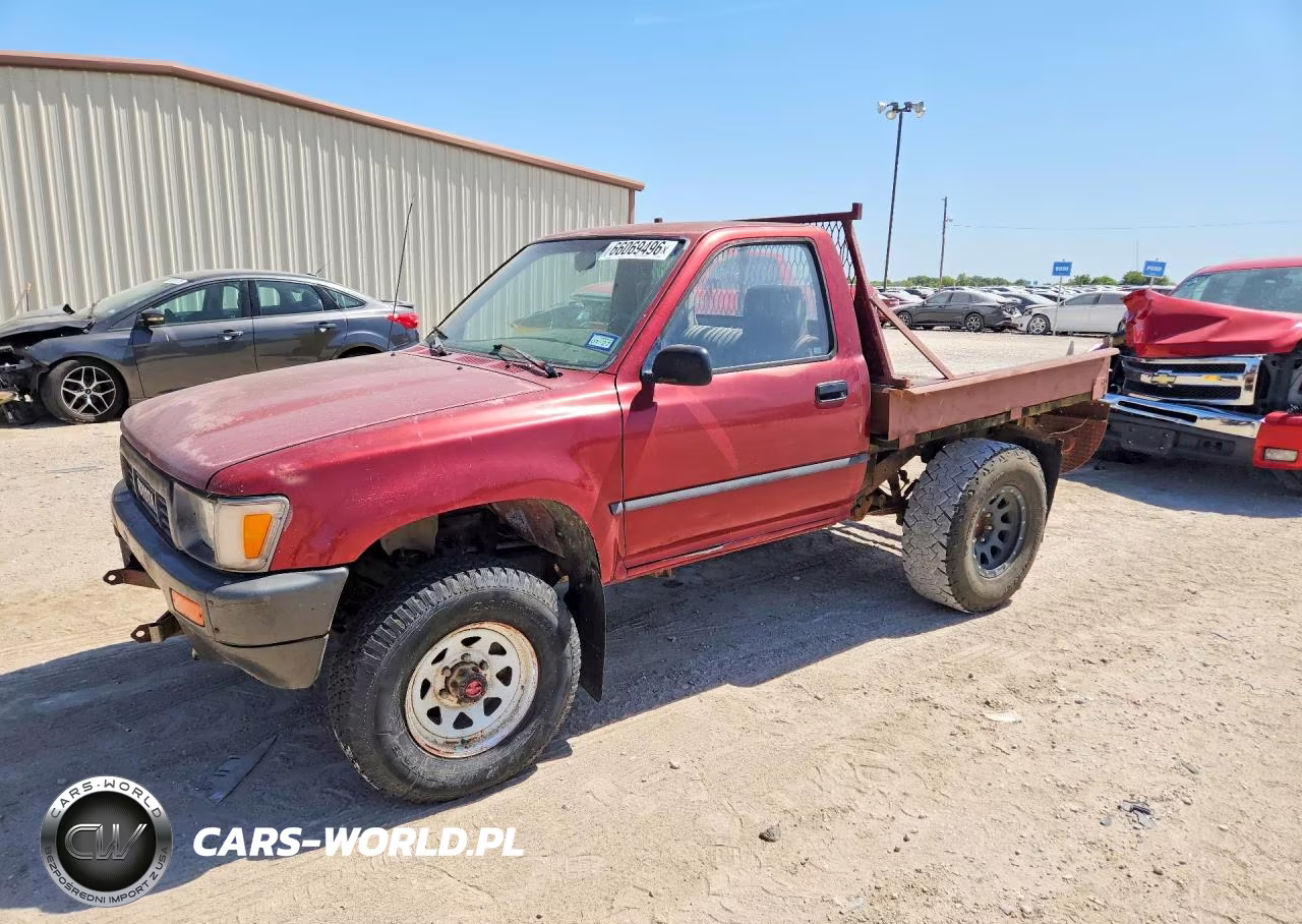 1991 Toyota Pickup Deluxe