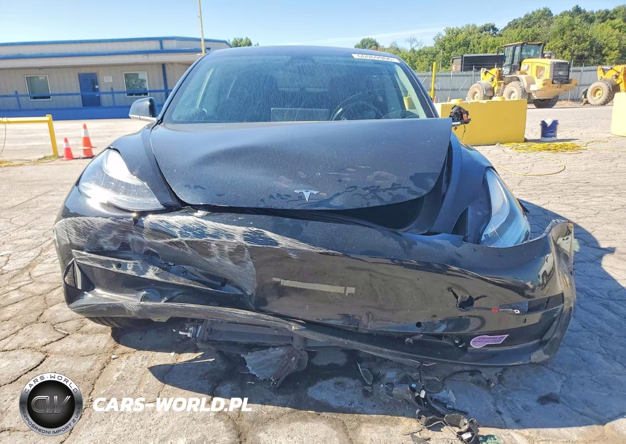 2019 Tesla Model 3 VIN:5YJ3E1EA4KF325700 - 5