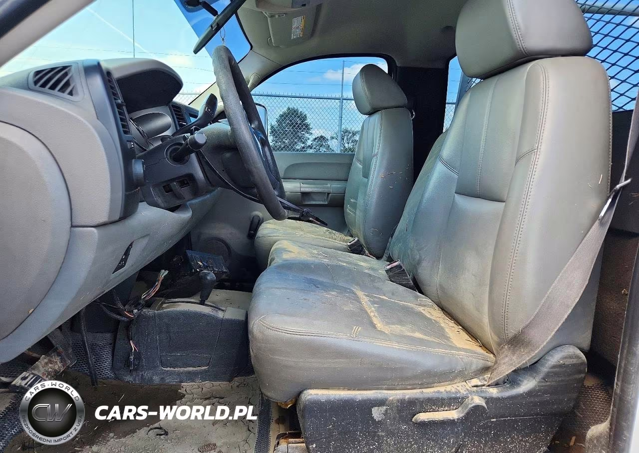 2007 Chevrolet Silverado K2500 Heavy Duty VIN:1GCHK24K67E563622 - 7