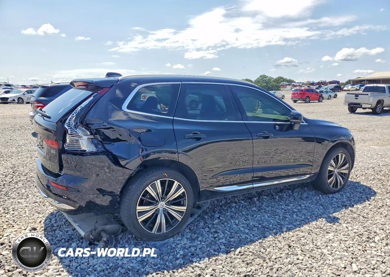 2023 Volvo Xc60 Plus VIN:YV4L12DNXP1210733 - 3