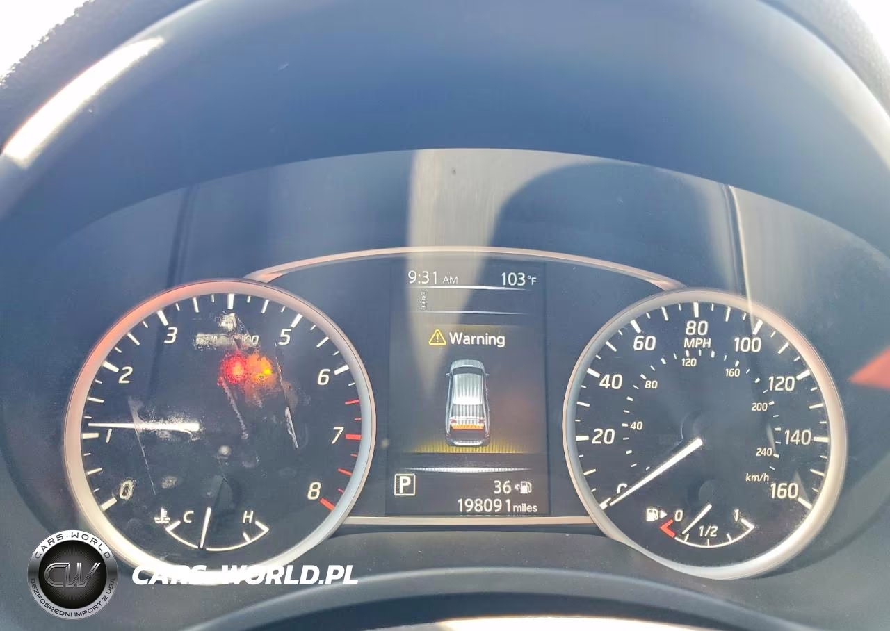 2018 Nissan Sentra 4D VIN:3N1AB7AP9JY277498 - 10