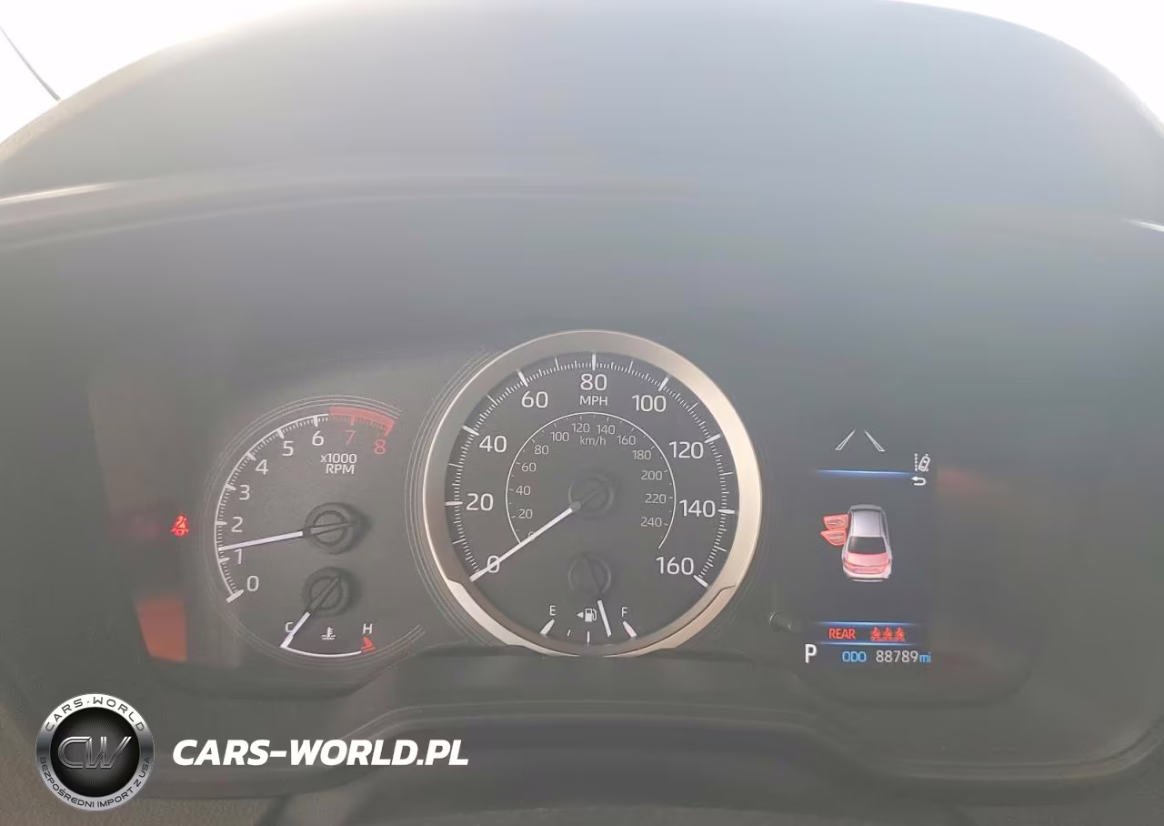 2021 Toyota Corolla Le VIN:JTDEPMAE1MJ163226 - 9
