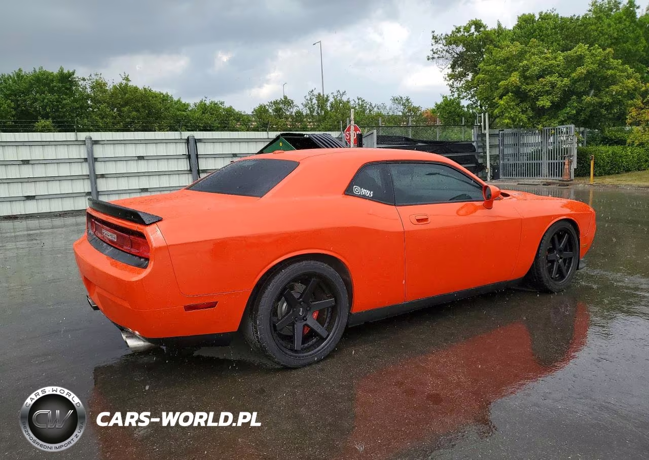 2009 Dodge Challenger Srt-8 VIN:2B3LJ74W39H541751 - 3
