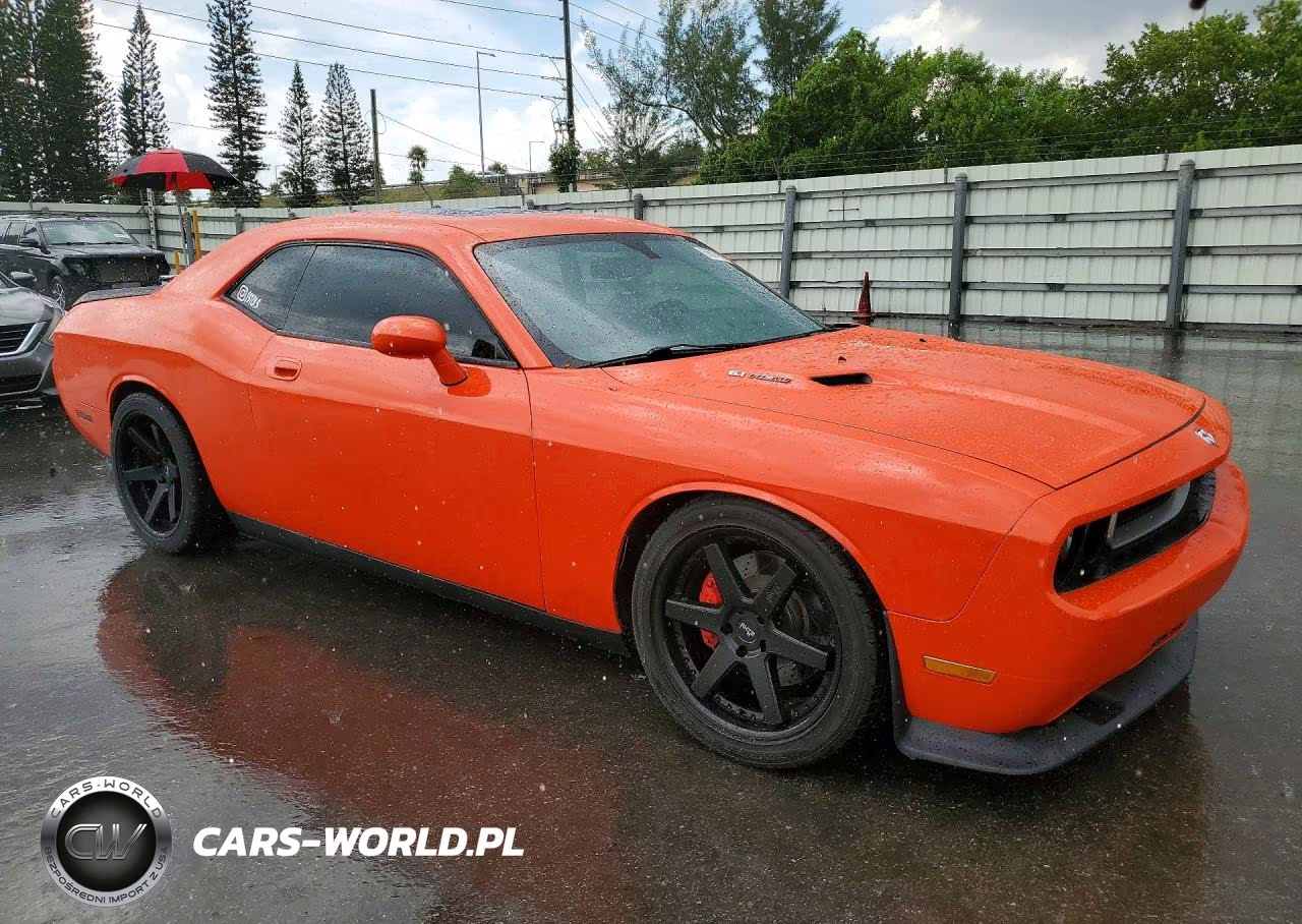 2009 Dodge Challenger Srt-8 VIN:2B3LJ74W39H541751 - 4
