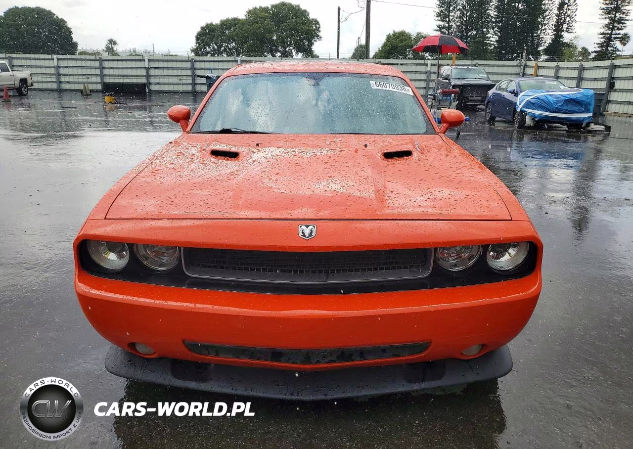 2009 Dodge Challenger Srt-8 VIN:2B3LJ74W39H541751 - 5