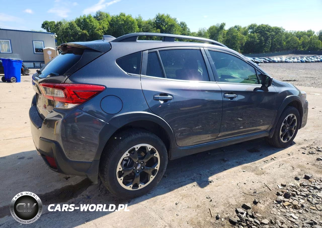 2021 Subaru Crosstrek Premium VIN:JF2GTAPC9M8299668 - 3