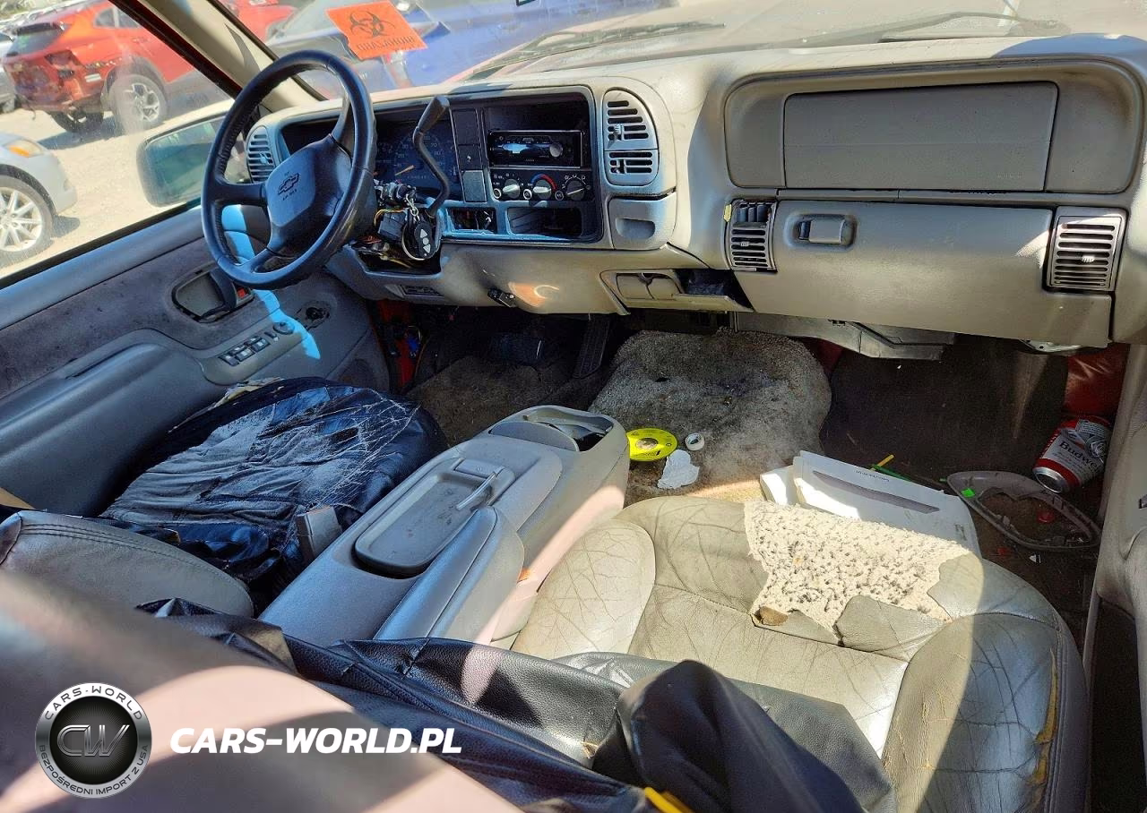1999 Chevrolet Tahoe K1500 VIN:1GNEK13R9XJ525263 - 8