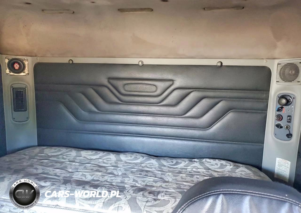 2006 Freightliner Century VIN:1FUJBBCG76LU69878 - 10