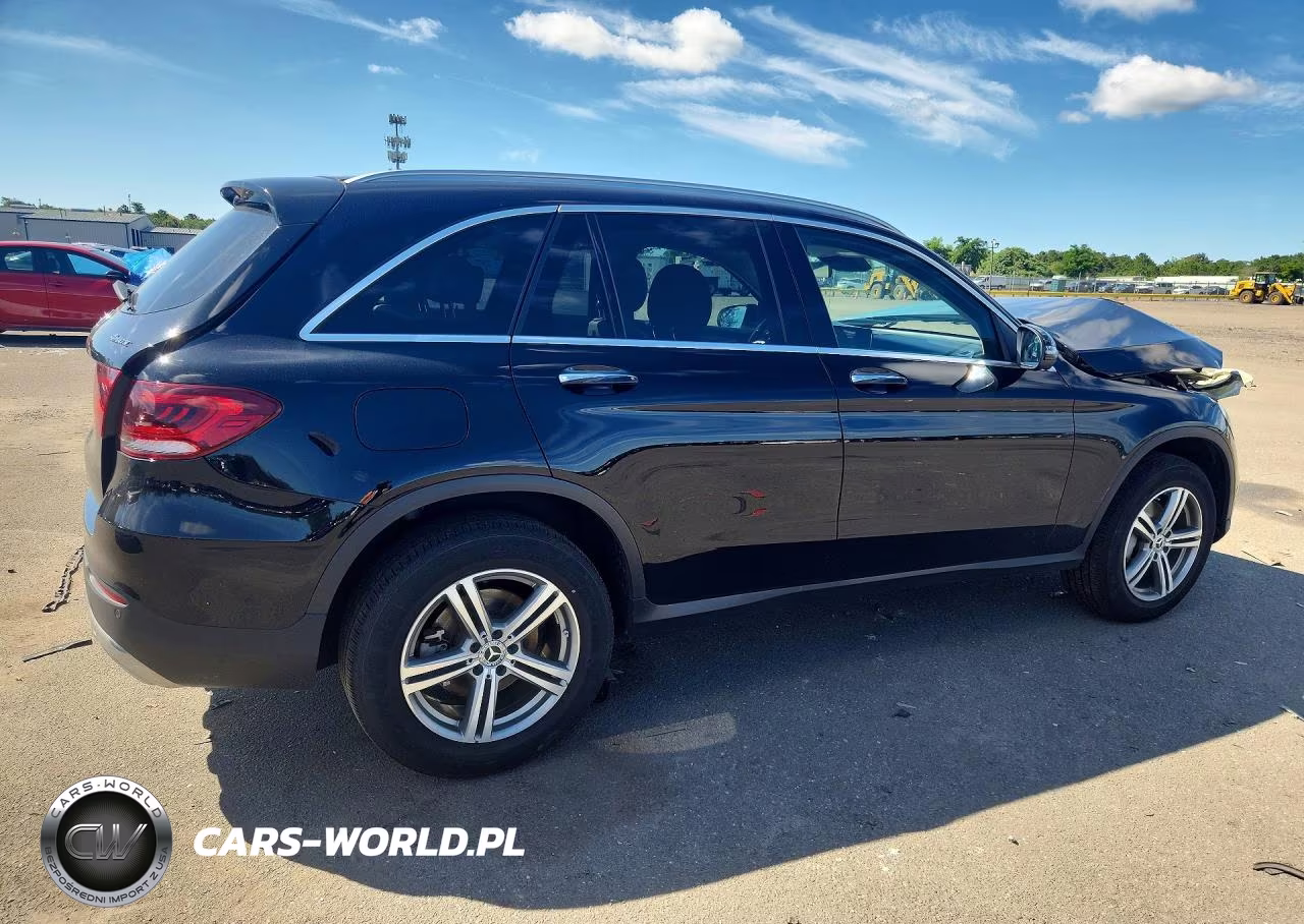 2022 Mercedes-Benz Glc 300 4Matic VIN:W1N0G8EB0NG082159 - 3