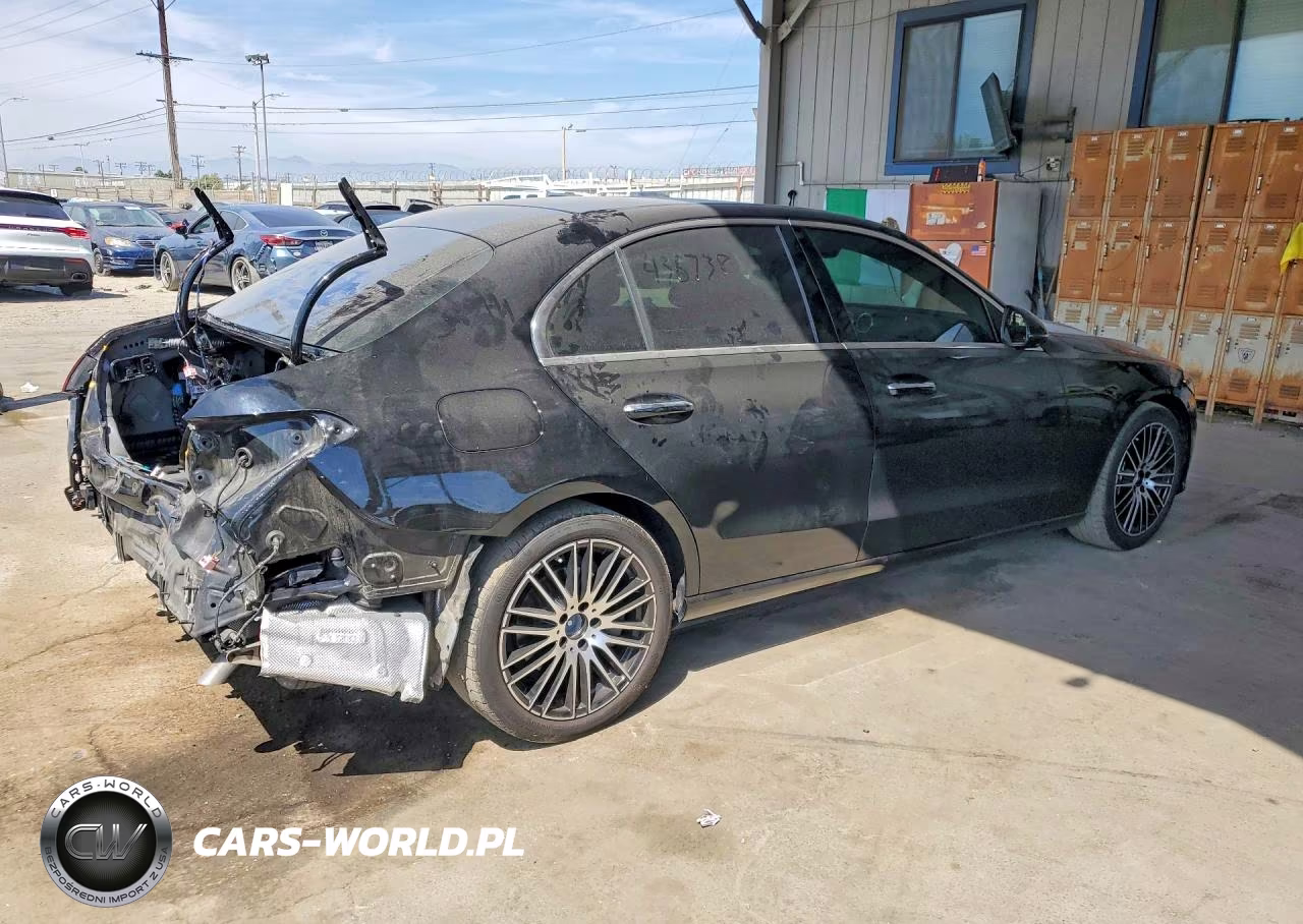2024 Mercedes-Benz C 300 VIN:W1KAF4GB8RR167934 - 3