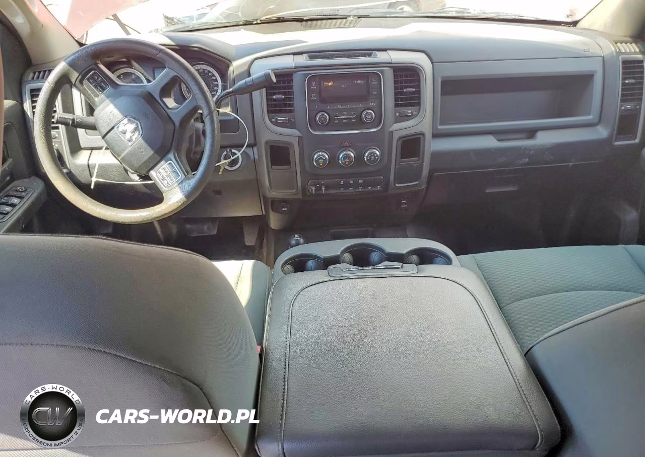 2018 Ram 3500 VIN:3C7WRTCL8JG335904 - 8