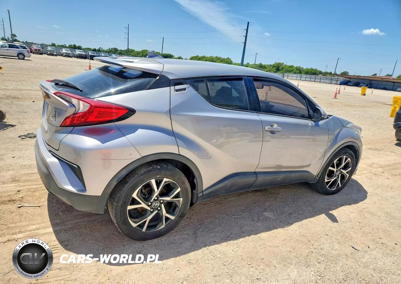 2018 Toyota C-Hr Xle VIN:NMTKHMBX6JR013786 - 3