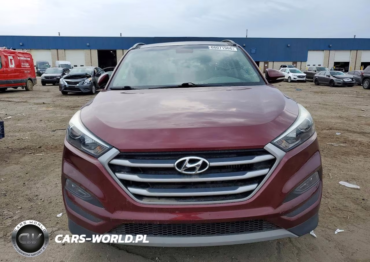 2018 Hyundai Tucson Value VIN:KM8J33A29JU633390 - 5