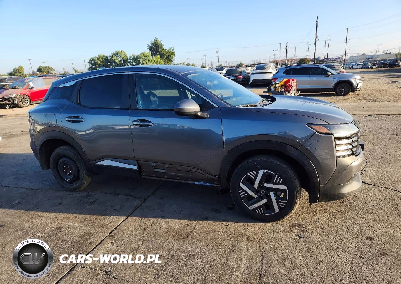 2025 Nissan Kicks Sv Fwd VIN:3N8AP6CA0SL336619 - 4