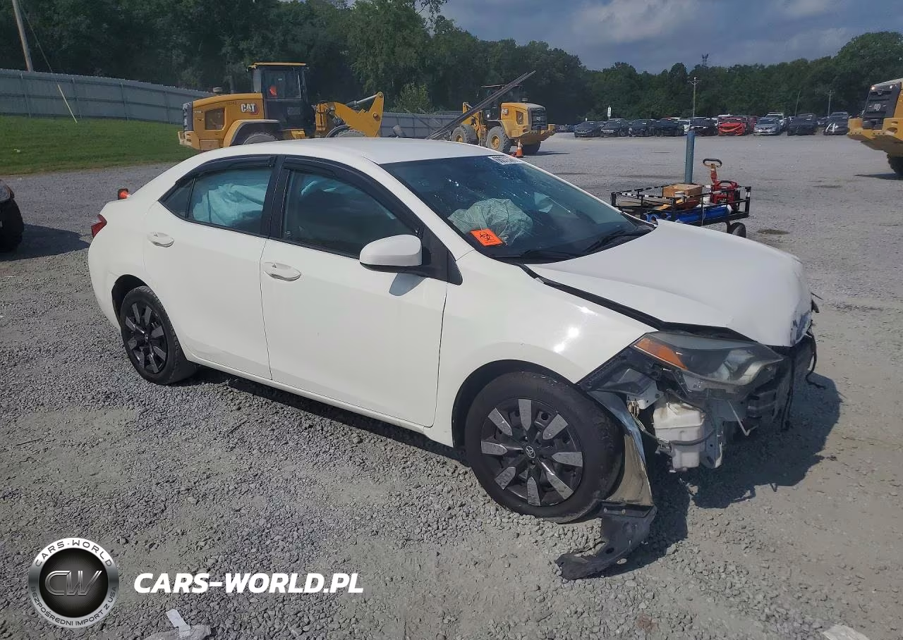 2016 Toyota Corolla Le VIN:2T1BURHE8GC743135 - 4