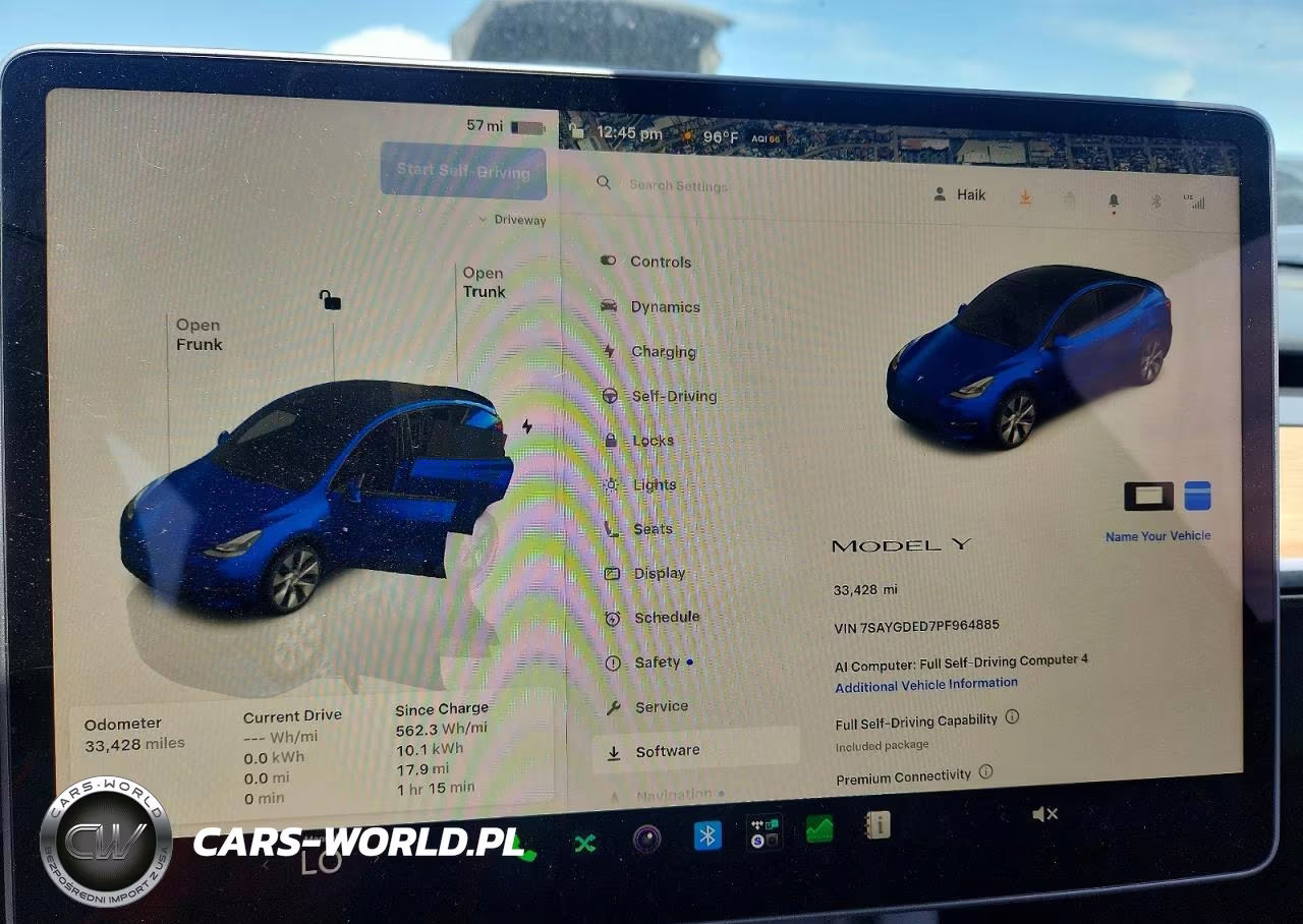 2023 Tesla Model Y VIN:7SAYGDED7PF964885 - 9