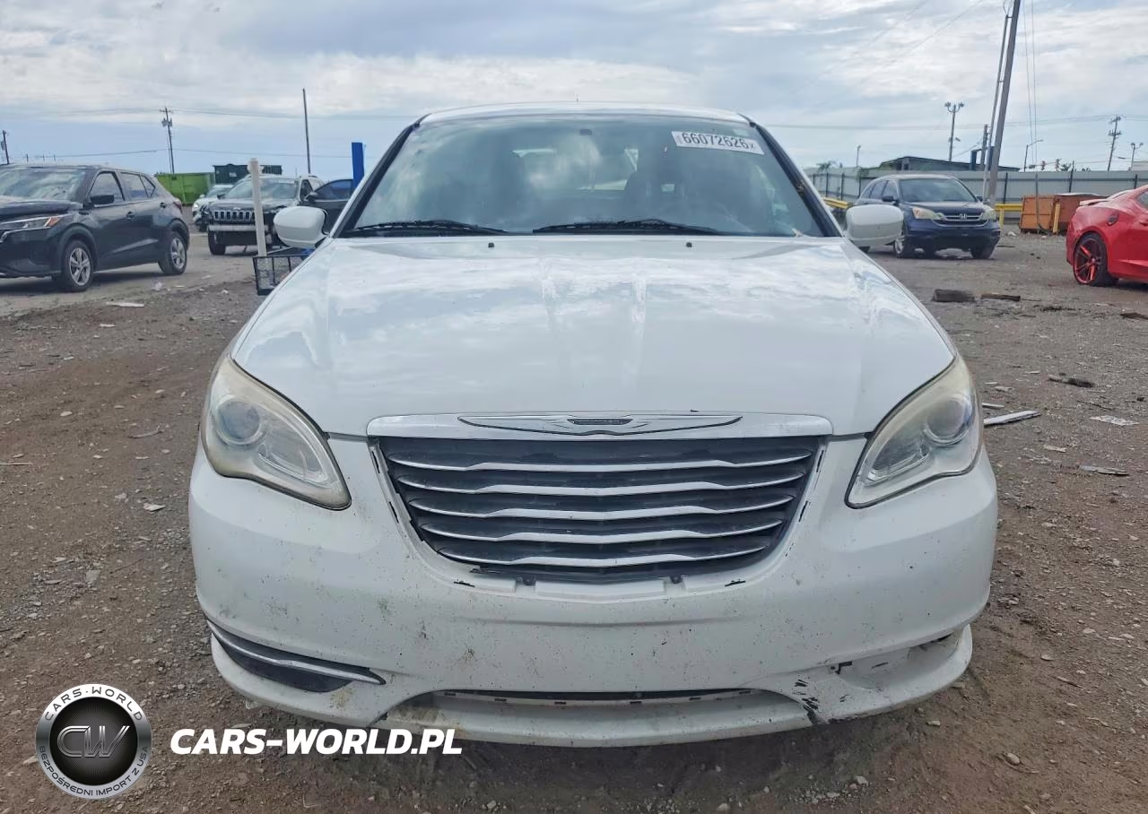 2012 Chrysler 200 Lx VIN:1C3CCBAB4CN157963 - 5