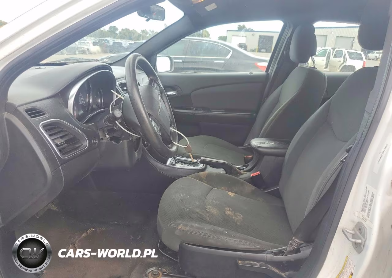 2012 Chrysler 200 Lx VIN:1C3CCBAB4CN157963 - 7