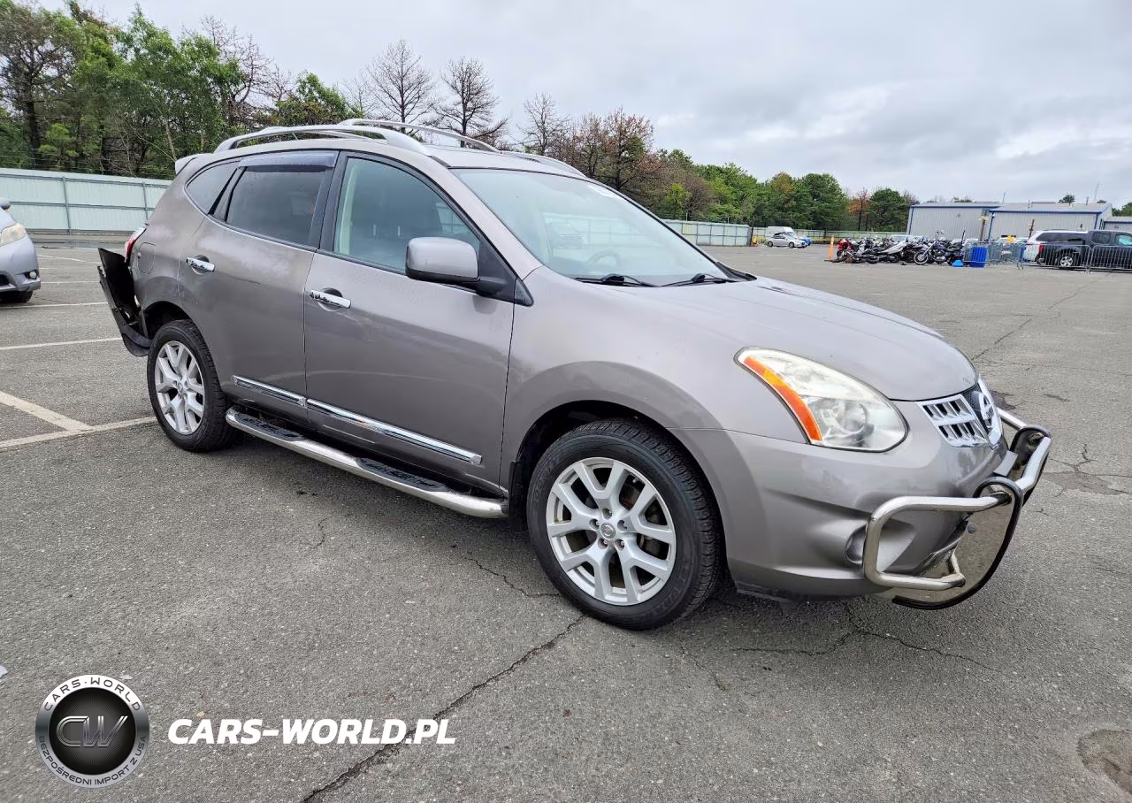 2011 Nissan Rogue S VIN:JN8AS5MV1BW677015 - 4