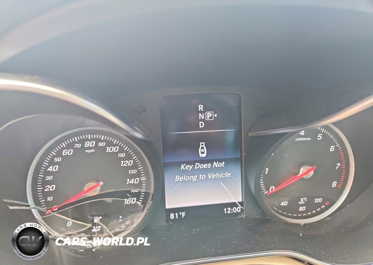2015 Mercedes-Benz C 300 4Matic VIN:55SWF4KB3FU034604 - 9