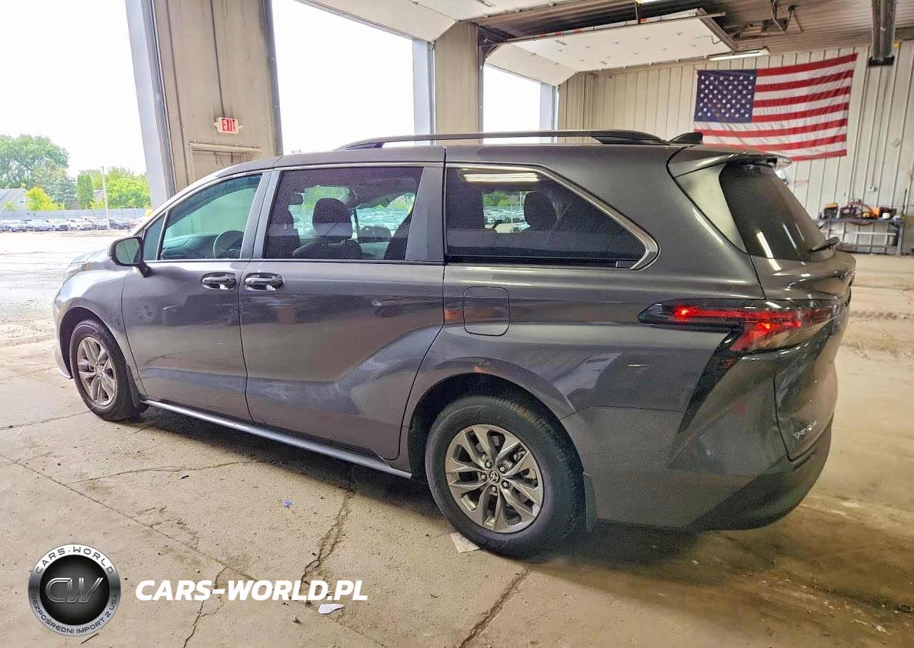 2025 Toyota Sienna Le VIN:5TDBSKFC1SS193520 - 2
