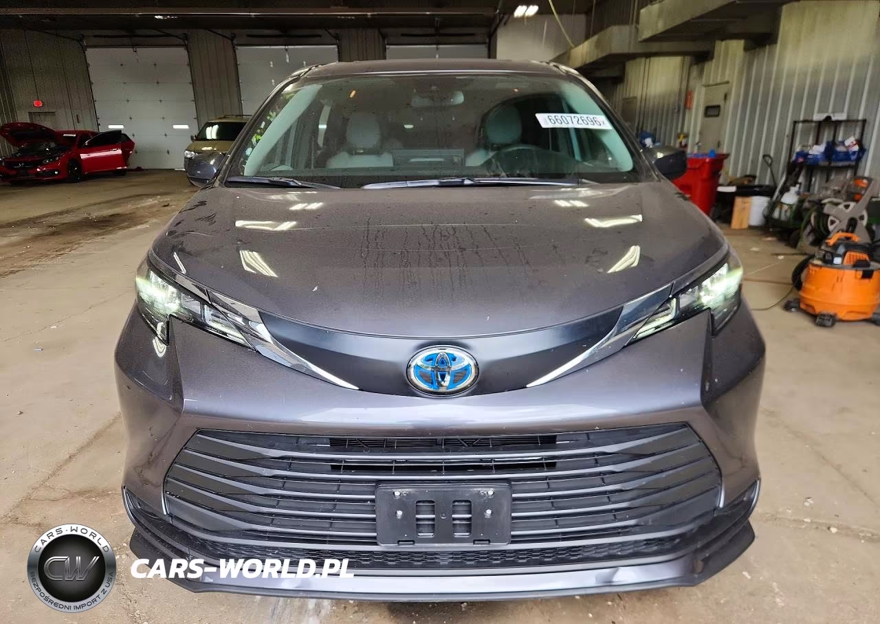 2025 Toyota Sienna Le VIN:5TDBSKFC1SS193520 - 5