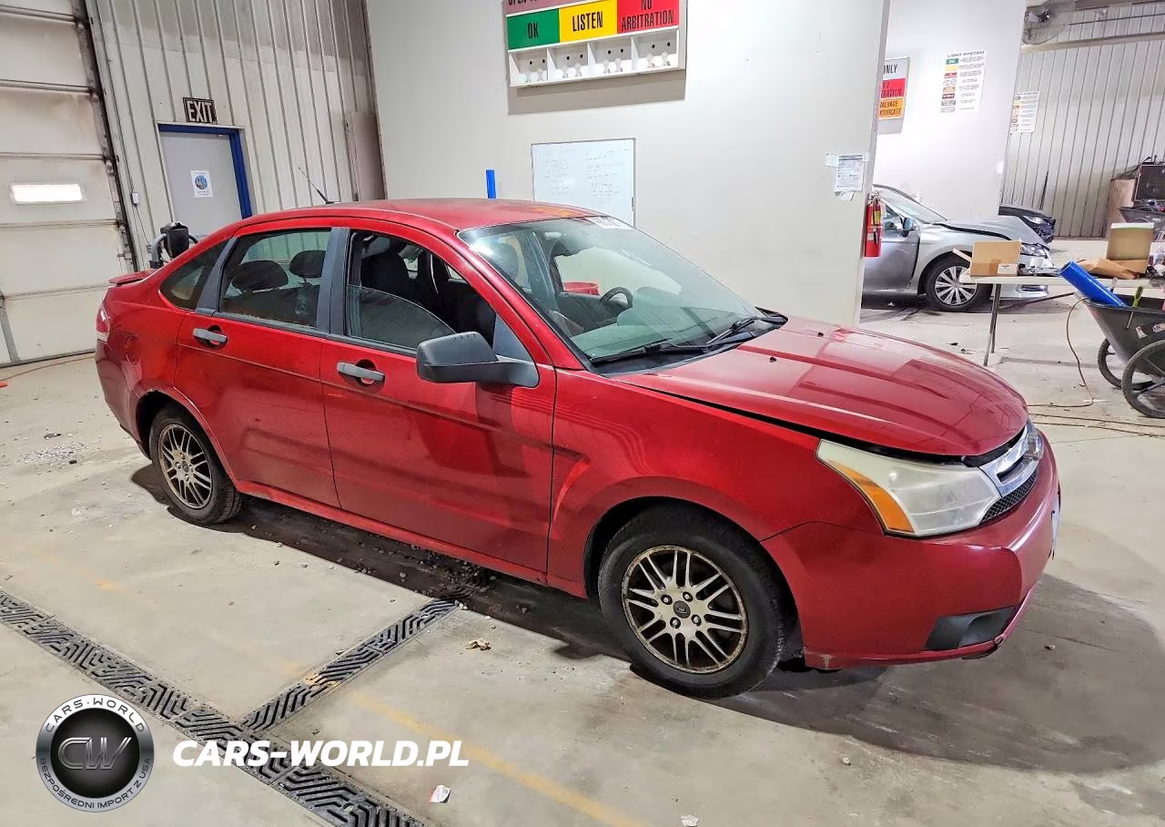 2010 Ford Focus Se VIN:1FAHP3FN0AW233335 - 4